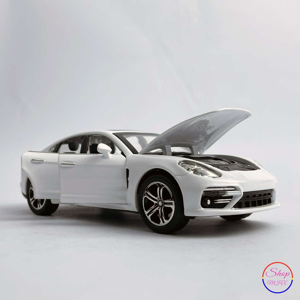 Xe mô hình sắt Porsche Panamera TẶNG KÈM BIỂN SỐ kèm đế tỉ lệ 1:32 hãng CheZhi
