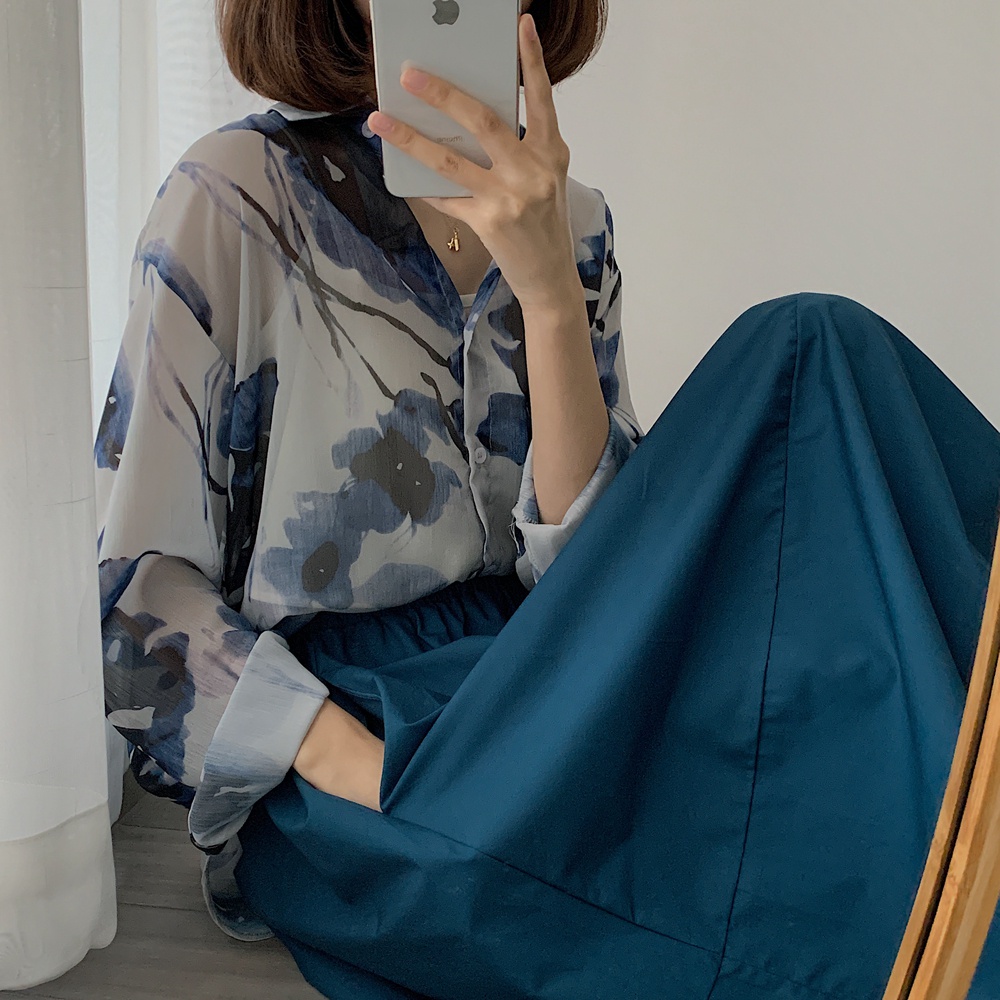 (ORDER) Áo sơ mi nữ dài tay vải voan cổ bẻ cài khuy form rộng màu loang xanh dương (new hot trend)