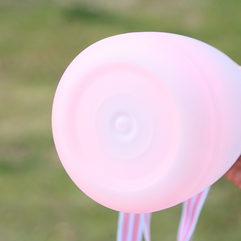 Bình Nước Thể Thao Có Ống Hút Dung Tích Lớn 1300ml Dễ Thương Xinh Xắn Dành Cho Bé