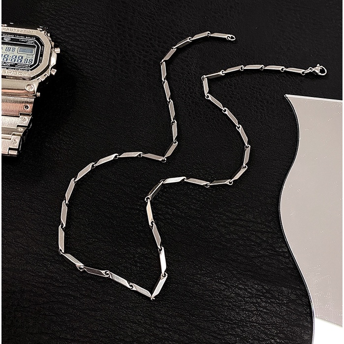 Vòng Cổ Dây Chuyền Unisex Nam Nữ Xích Trơn Basic Màu Bạc Cá Tính Cho Nam Nữ Merin Accessories Chất Liệu Inox Không Gỉ