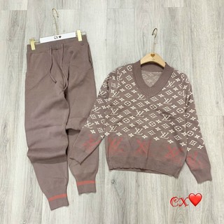 Set len L V bo gấu cổ V