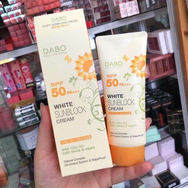 [ COMBO 2] MỚI Chống Nắng Dành Cho Da Nhạy Cảm, Da Khô Từ Hoa Cúc DABO WHITENING SUNCREAM SPF 50 PA+++ Hàn quốc 70ml/Hộp