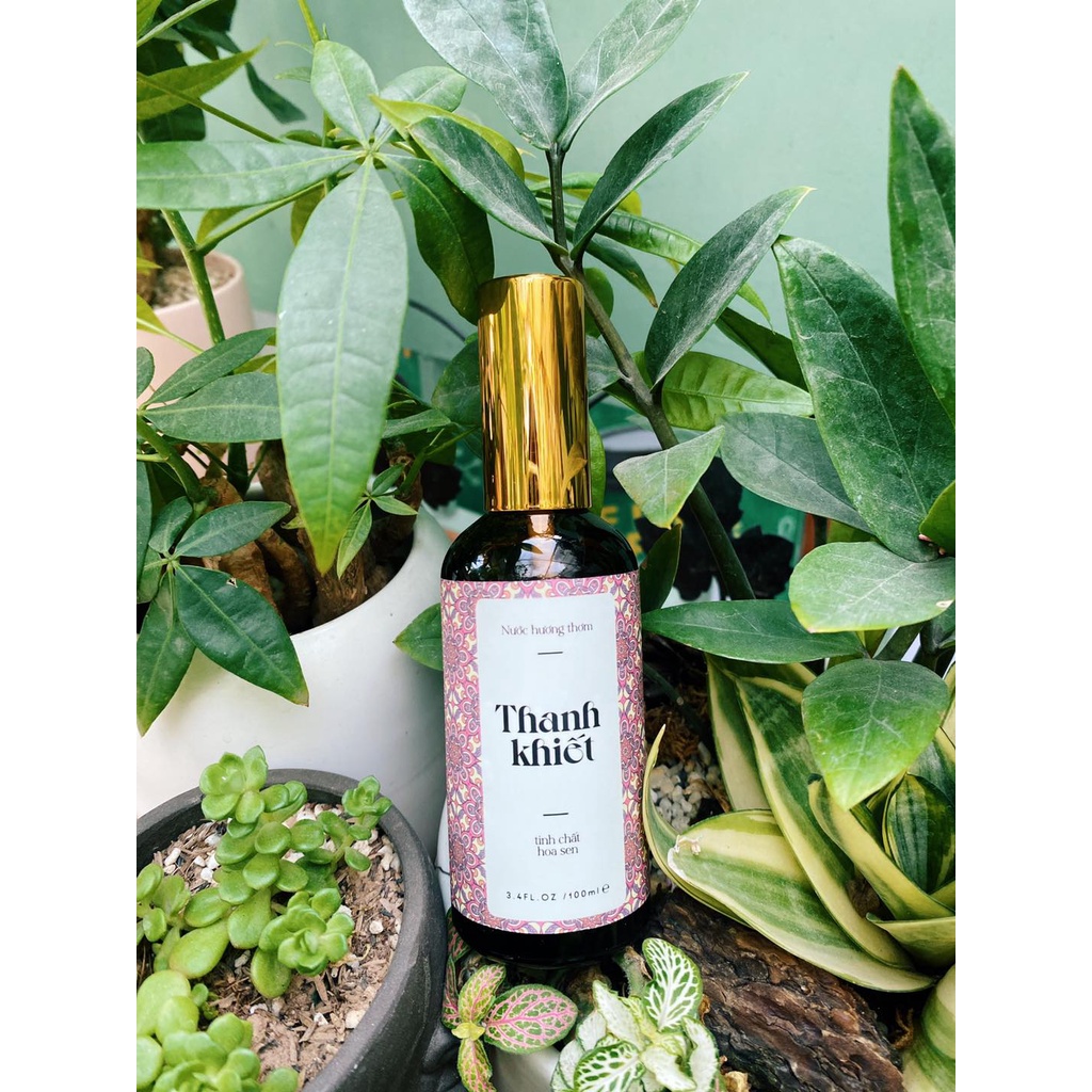Toner Hoa Sen Thanh Khiết-2022