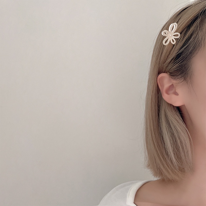 Kẹp Tóc Đính Ngọc Trai Xinh Xắn Cho Nữ