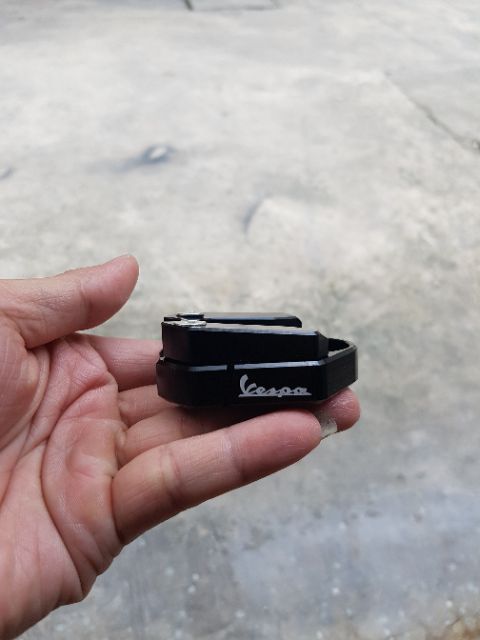 Móng ngựa , lắp cho chóng ngiêng vespa , giúp chóng đỡ ngiêng hơn và đẹp hơn