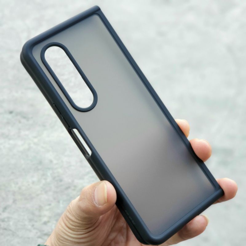 Ốp lưng X&M nhám viền dẻo cho Samsung Z Fold 3 5G chống sốc siêu đẹp.