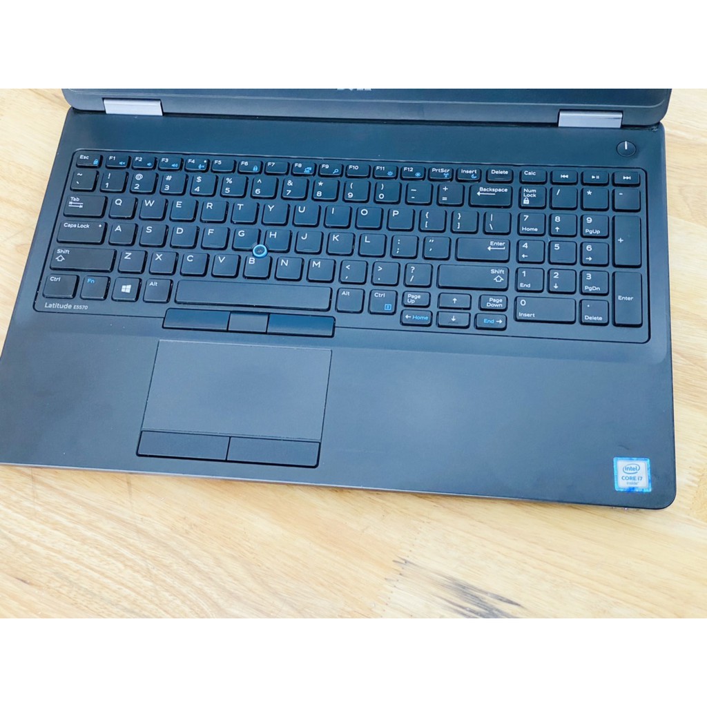 Laptop DELL Latitude E5570 I7 6820HQ, 8G, SSD256, VGA AMD R7, 15.6″ FHD | WebRaoVat - webraovat.net.vn