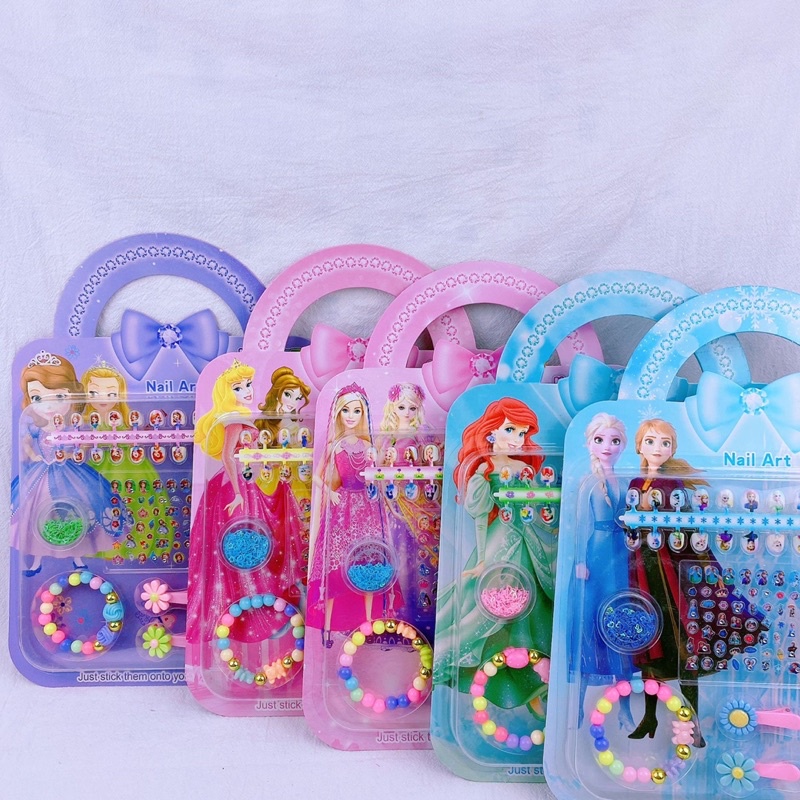 Vỉ đồ chơi trang điểm làm móng làm nails sticker 3D nổi dán móng tay cho bé gái hình Elsa-công chúa Disney-Ariel-Sofia