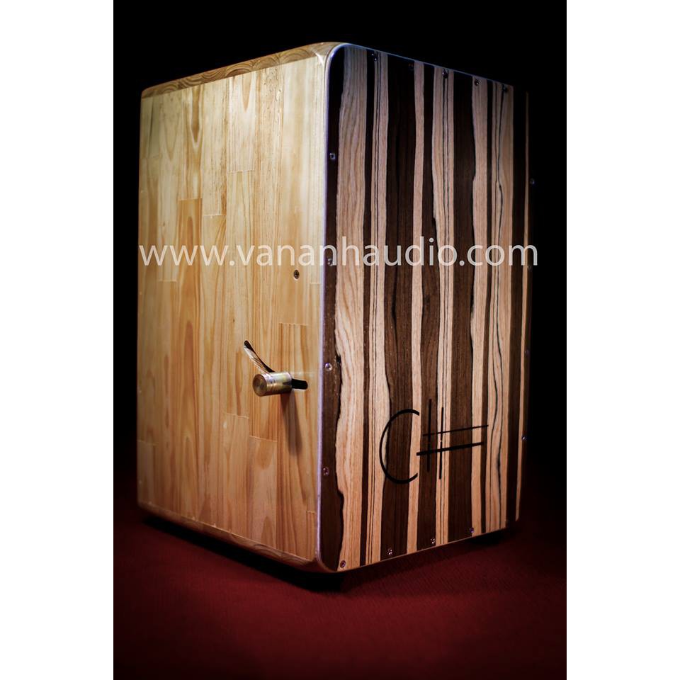 Trống cajon T7A-DS2021 có cần gạt kim loại ( tặng bao vải xịn, tài liệu học trống cajon)