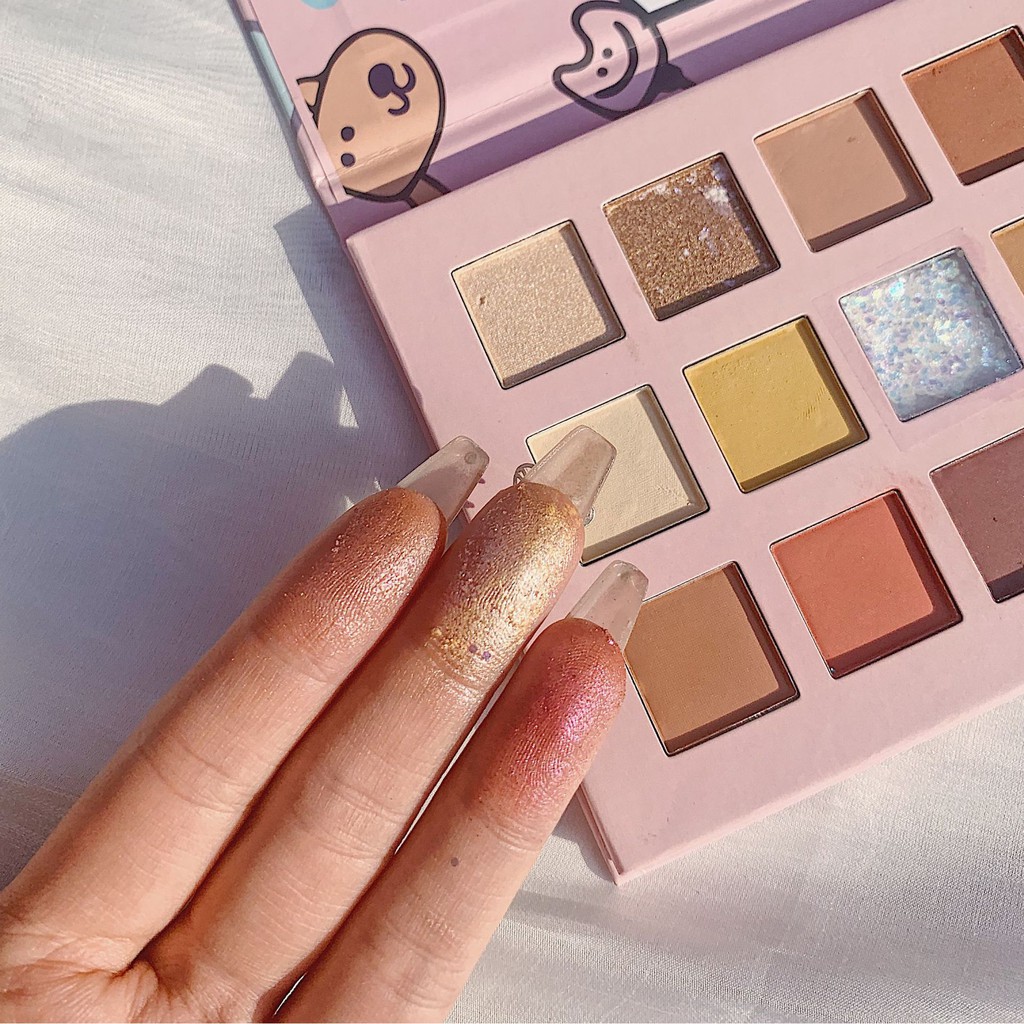 Bảng phấn mắt nhũ lì 18 Ô Muge Leen Con Vịt Sena Beauty | BigBuy360 - bigbuy360.vn