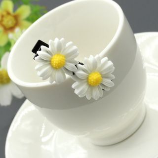 Cặp tóc cúc họa mi
