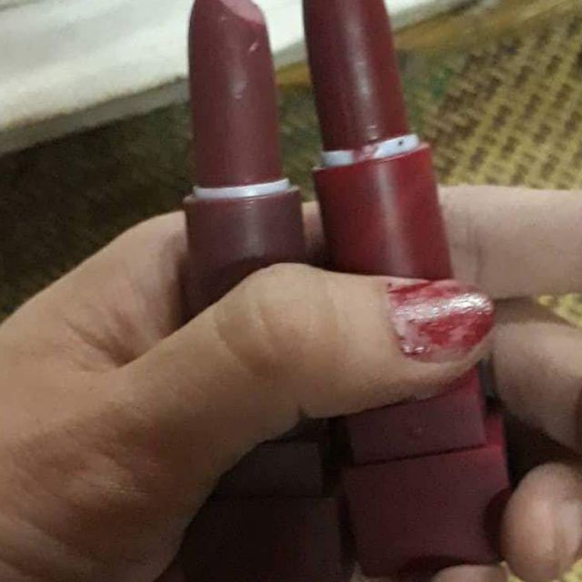 Son lì