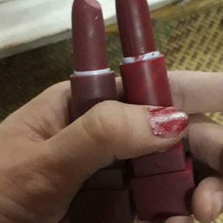 Son lì