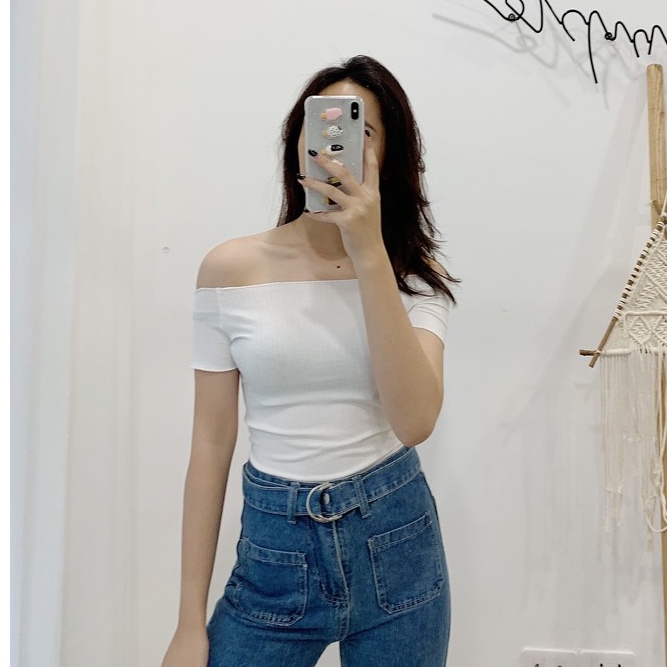 áo dáng ngắn trễ vai gân TKP83 LOLLIE STUDIO