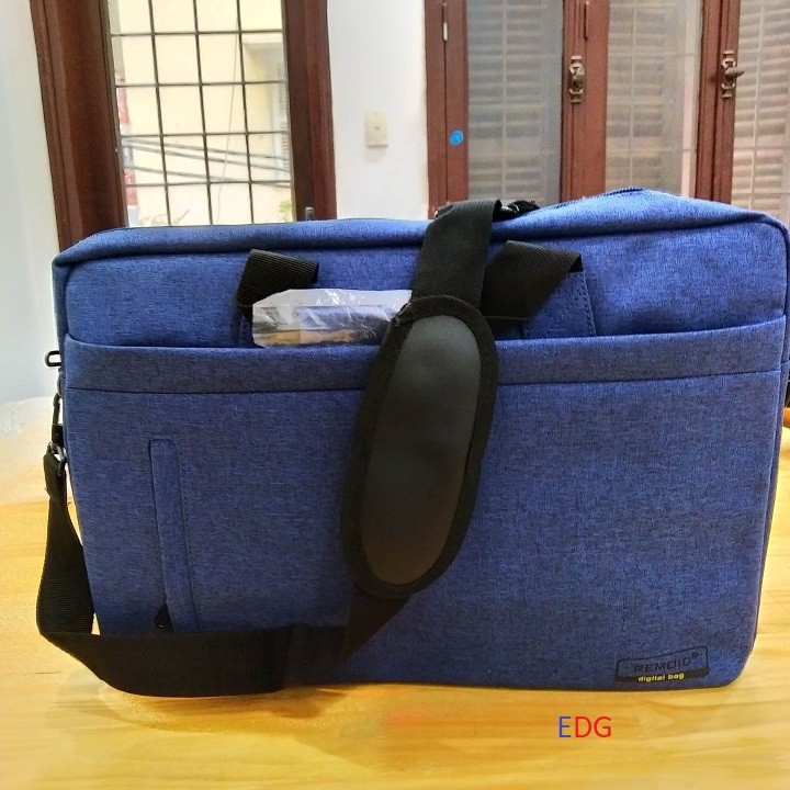 Cặp Remoid chống sốc chính hãng 15.6 inch - Cặp Remoid 15.6 inch