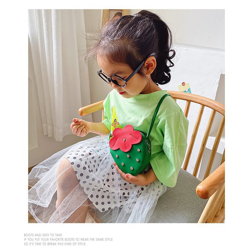 Túi đeo chéo hình QUẢ DÂU dễ thương phong cách Hàn Quốc cho bé gái TX04