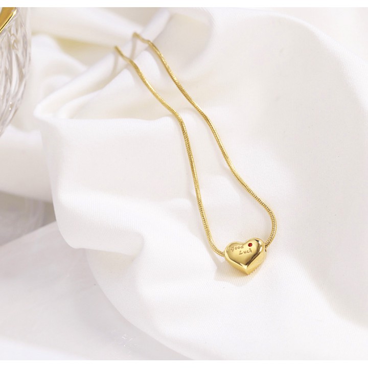 Dây chuyền nữ titan trái tim xỏ dây mì siêu đẹp, bền màu, hợp thời trang mang phong cách dễ phối đồ