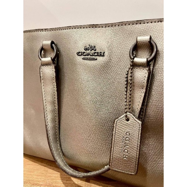 Túi Coach Authentic form hộp màu Metalic Limited Edition