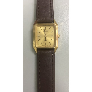 Đồng hồ seiko nữ nhỏ kiểu tank 18x18mm