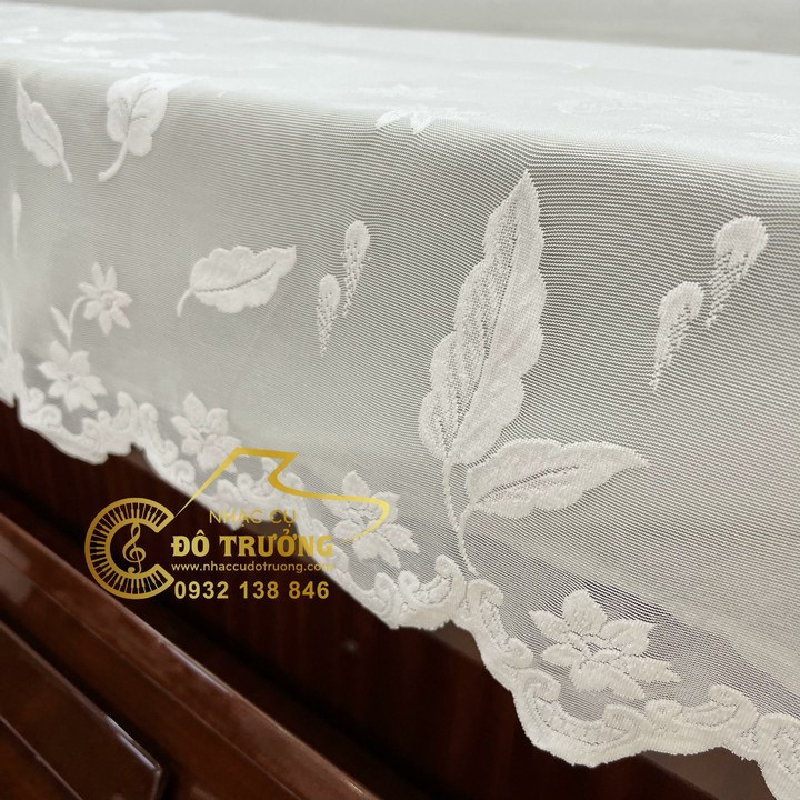 Khăn phủ đàn Piano ren trắng họa tiết chiếc lá đẹp tinh tế