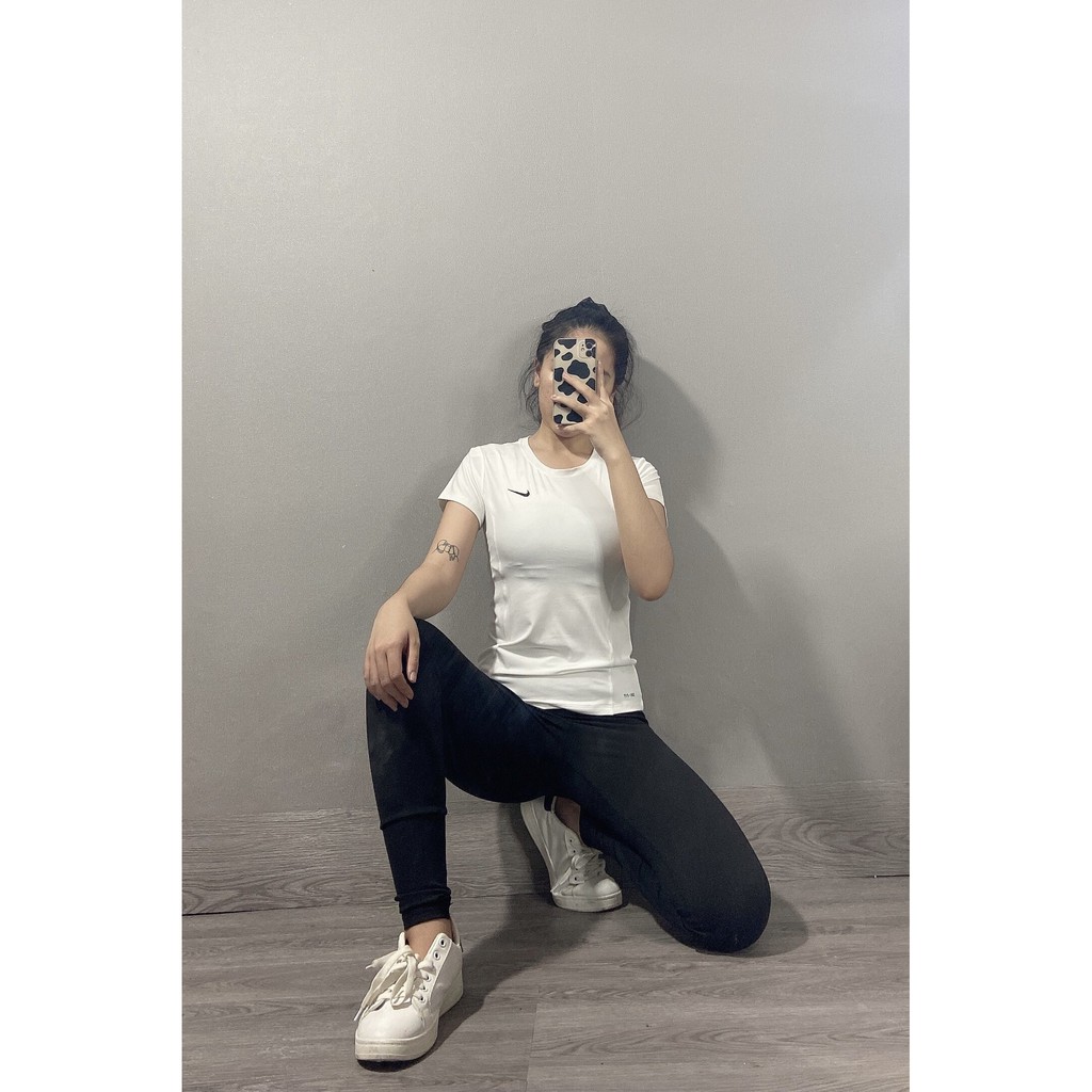 Áo thun thể thao nữ cổ tròn, có logo sau lưng, poly lạnh 4 chiều hàng loại I cao cấp đủ size M -2XL(40-75kg) | BigBuy360 - bigbuy360.vn