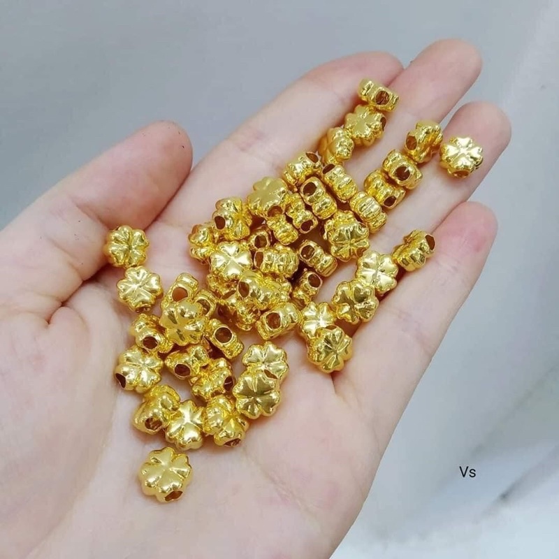 Charm 4 lá vàng xuyên vòng đá hoặc làm mặt dây chuyền
