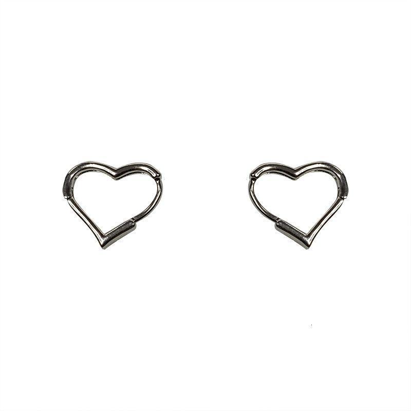 Khuyên tai hình trái tim đơn giản phong cách hip hop Âu Mỹ dễ phối đồ