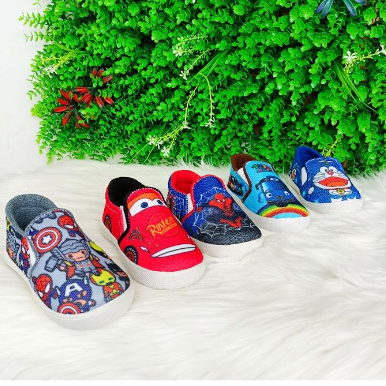 Doanh Số Bán Hàng Giới Hạn☈ Giày Slipon Họa Tiết Siêu Anh Hùng Cho Bé Từ 1 2 3 4 5 6 081