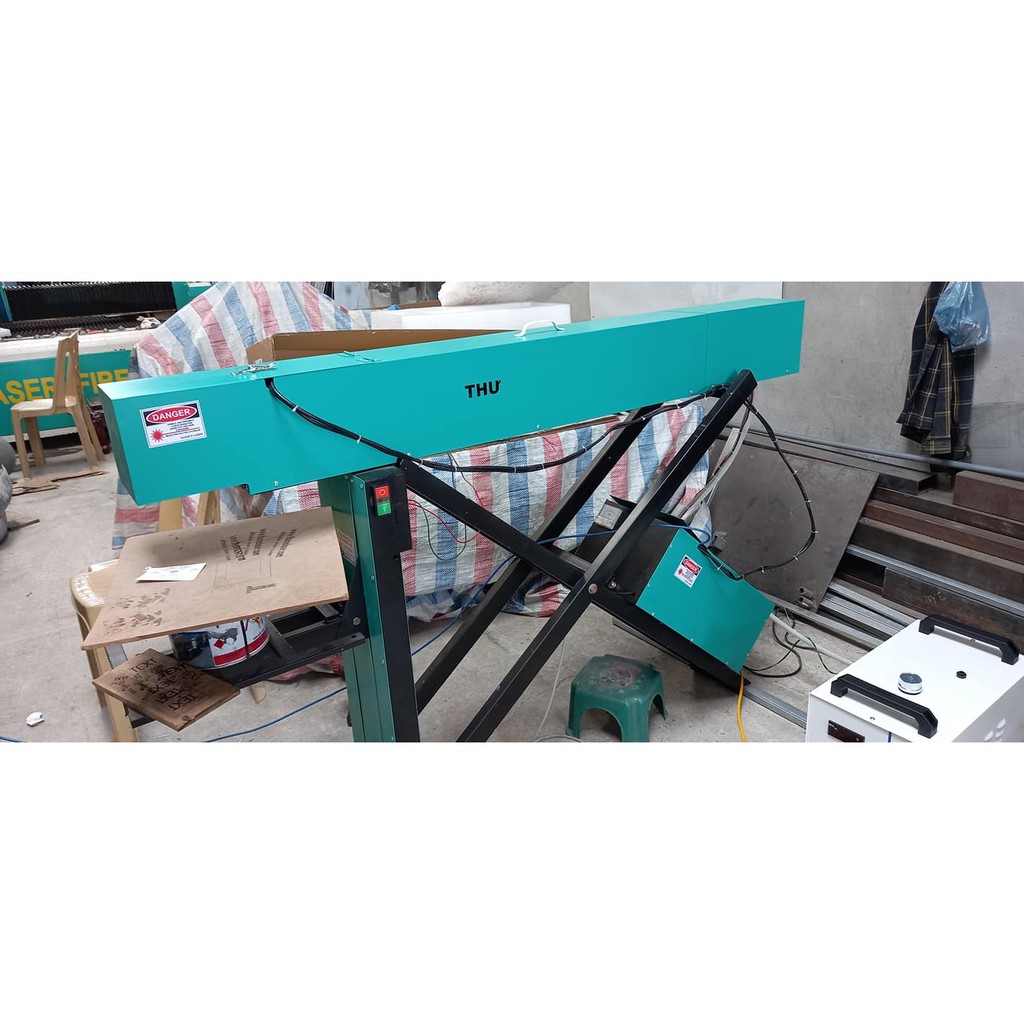 Máy khắc Laser siêu tốc CO2 lắp ráp