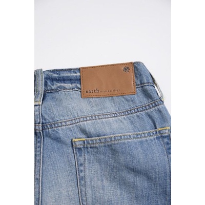 Quần jean EARTH vải mềm wash trước ống đứng