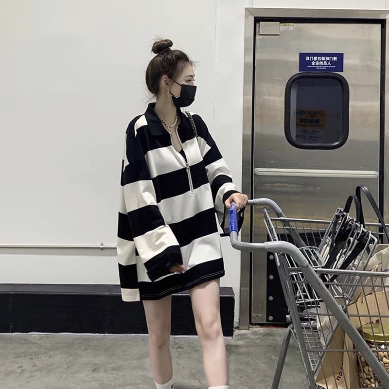 Jiashucheng Áo Sweater Tay Dài Dáng Rộng Cổ polo Họa Tiết Kẻ Sọc Phong Cách Hàn Quốc Thời Trang Mùa Thu Hàng Mới Đến 150kg Dành Cho Bạn Nữ