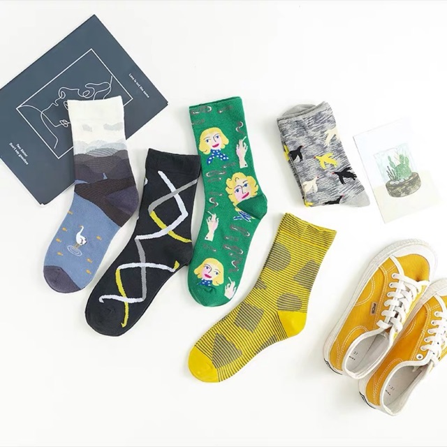 Tất cao cổ hoạ tiết