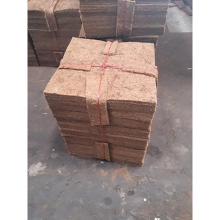 Thảm xơ dừa 50cmx50cm, dày 0.5cm-1cm