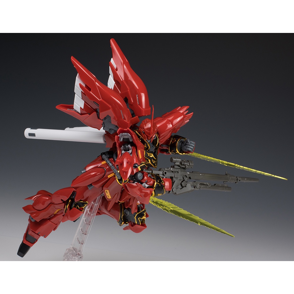 Mô hình Gundam RG 1/144 Sinanju
