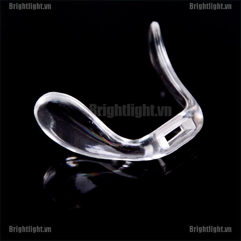 Bộ 2 Miếng Đệm Mũi Dán Kính Mát Chống Trượt Bằng Nhựa Pvc