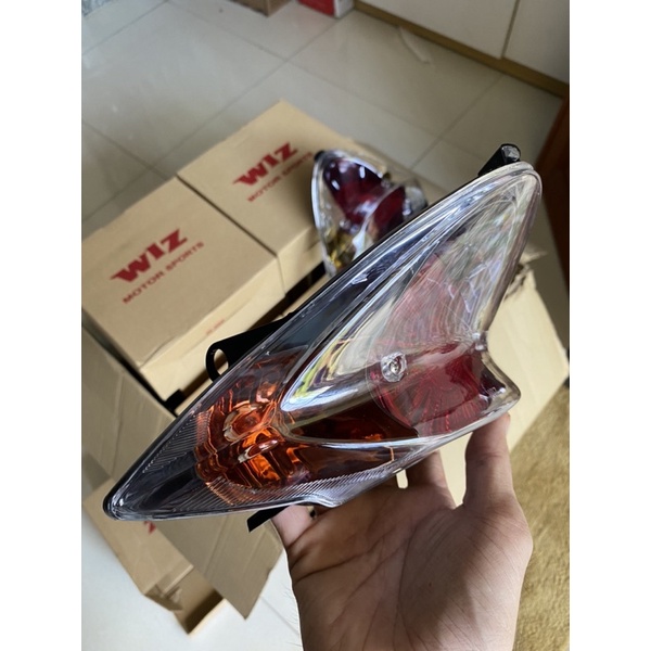 Đèn hậu WIZ cho exciter 4s /spark