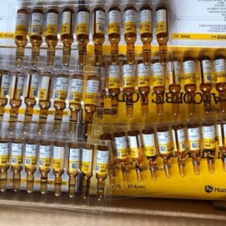 Vitamin C Hàn Quốc( hộp 50 ống)