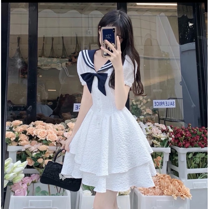 ĐẦM TRẮNG THUỶ THỦ VIỀN CỔ XANH NƠ