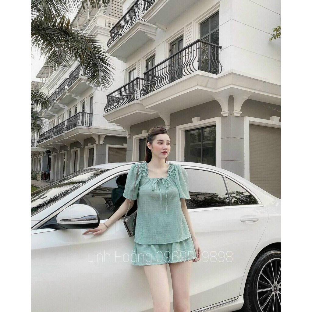 Set bộ áo cổ nhún và quàn ngắn xinh xắn