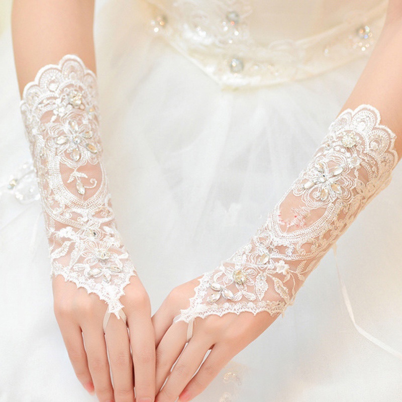 Găng Tay Hở Ngón Đính Đá Thời Trang Cho Cô Dâu