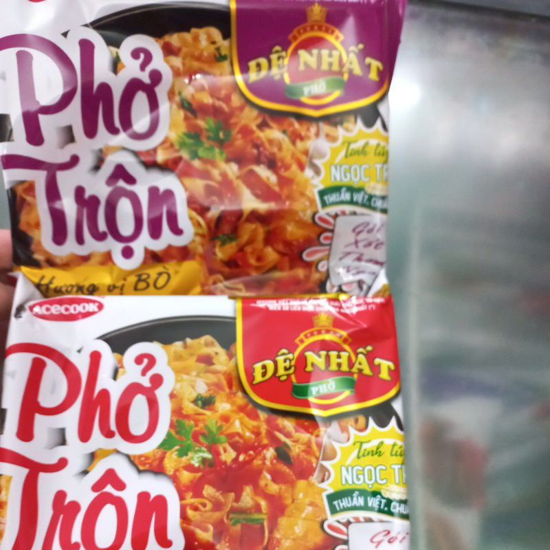 Phở trộn acecook thập cẩm cay, bò