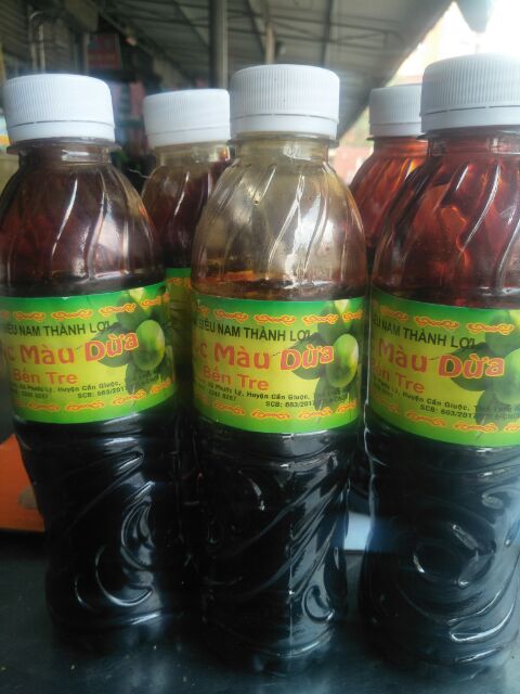 1 Chai Nước Màu Dừa Loại Ngon Y Hình
