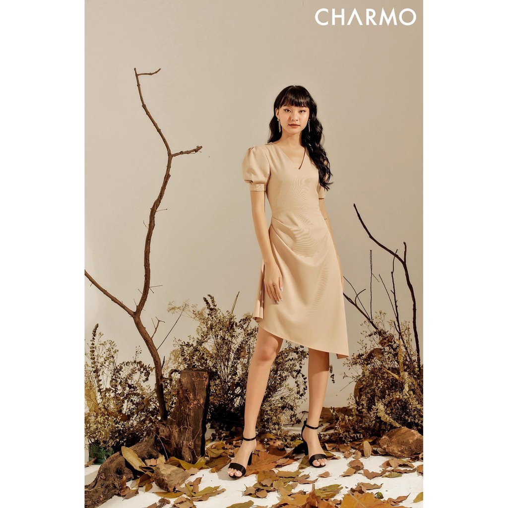 [Mã FAMALLT5 giảm 15% đơn 150k] CHARMO - Đầm tà xéo Drawstring Vneck Dress