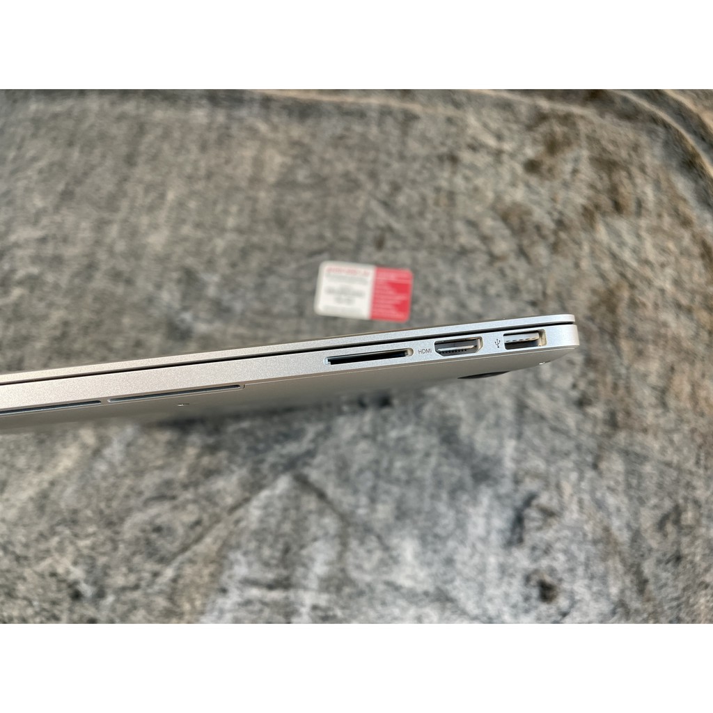 Máy tính MacBook Pro (Retina, 15-inch, Mid 2015) Quad-Core i7 2.8 GHz / RAM 16GB / SSD 512GB MJLT2 | BigBuy360 - bigbuy360.vn
