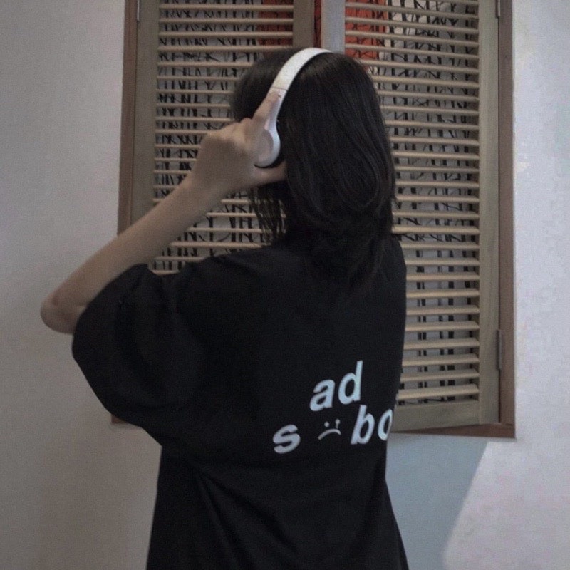 Áo thun tay lỡ mặt cười sadboiz unisex (hàng có sẵn)