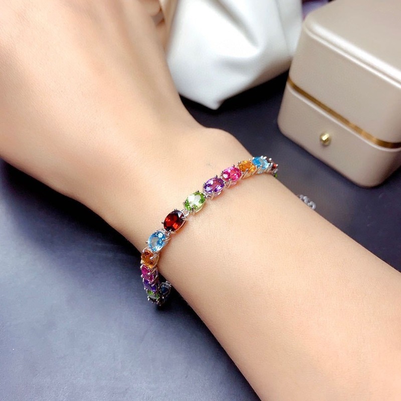 Vòng tay đính đá nhiều màu sang trọng thanh lịch cho nữ