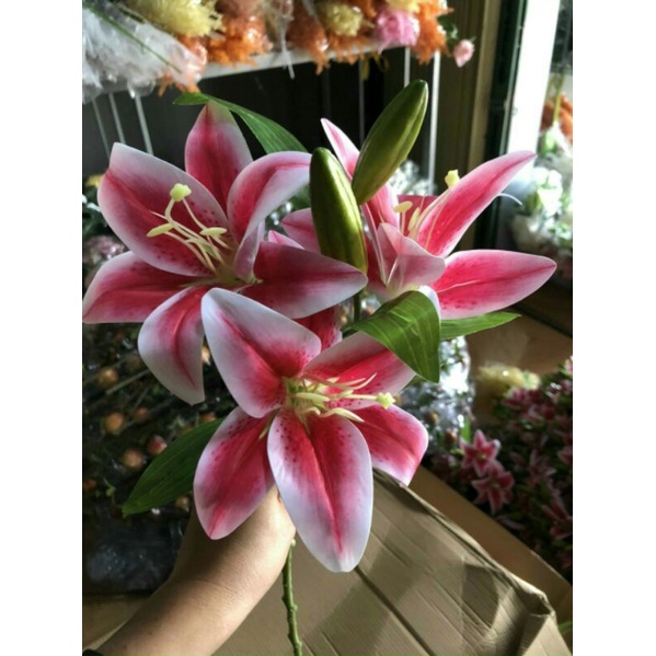 Ly Cao Su 3 bông 2 nụ dài 60cm Hàng Nhập Khẩu Cao Cấp