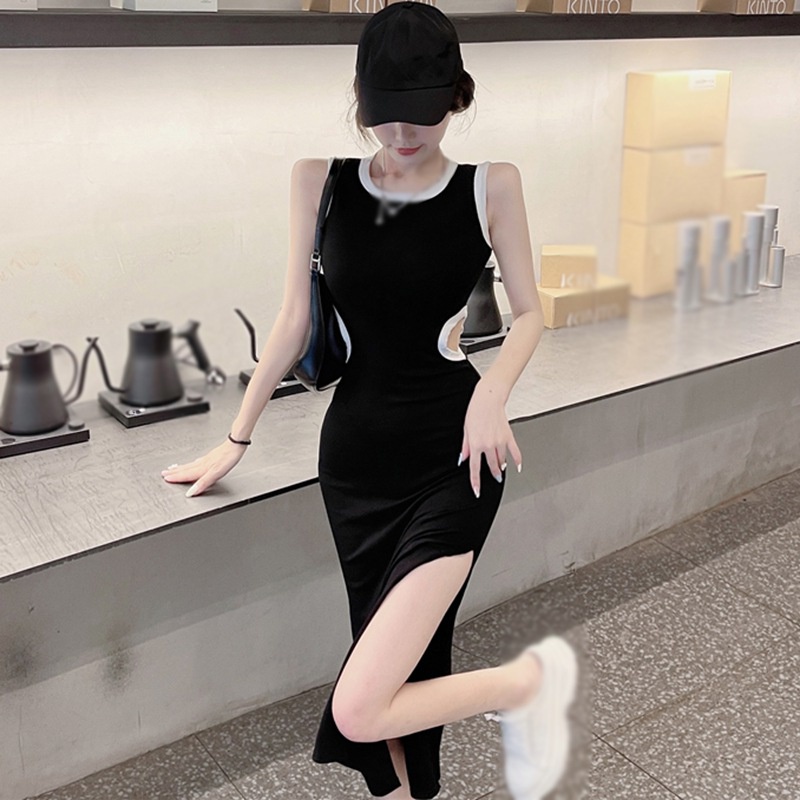 Đầm ôm dáng không tay cổ tròn thiết kế xẻ tà thời trang quyến rũ cho nữ