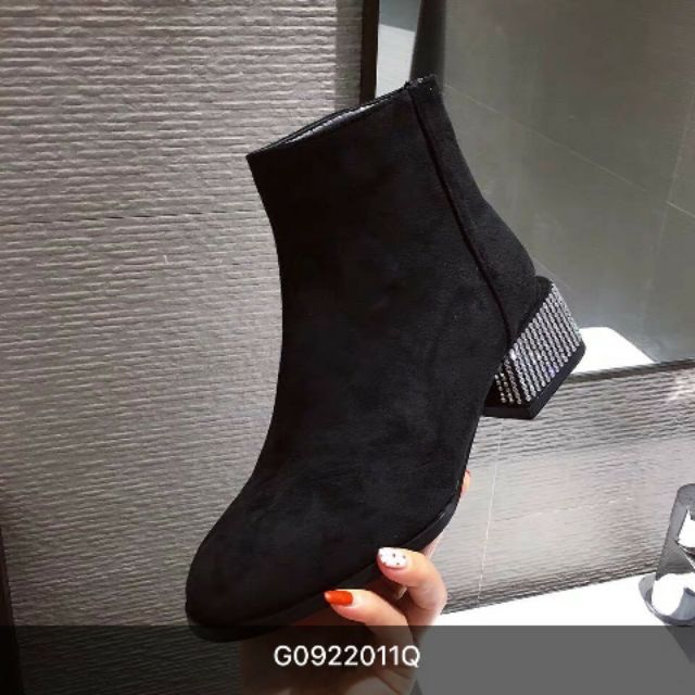 Boot đính đá