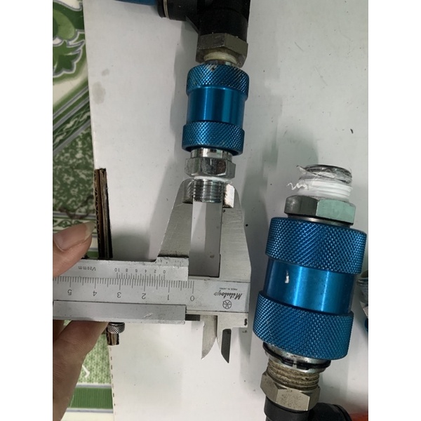 Khoá nhanh khí nén